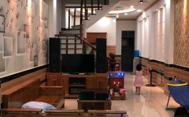 Nhà cực đẹp sổ riêng 1 trệt 1 lầu .